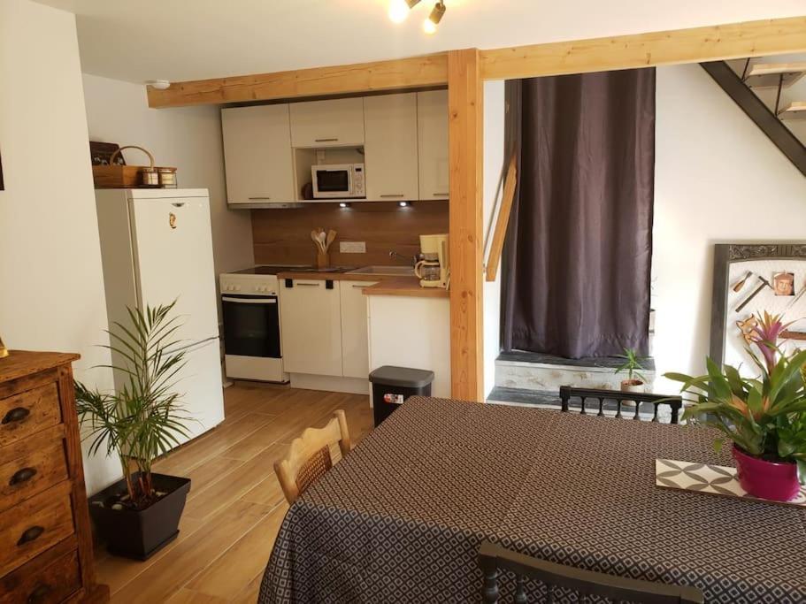 L'Atelier De Jean Villa Velzic Eksteriør billede